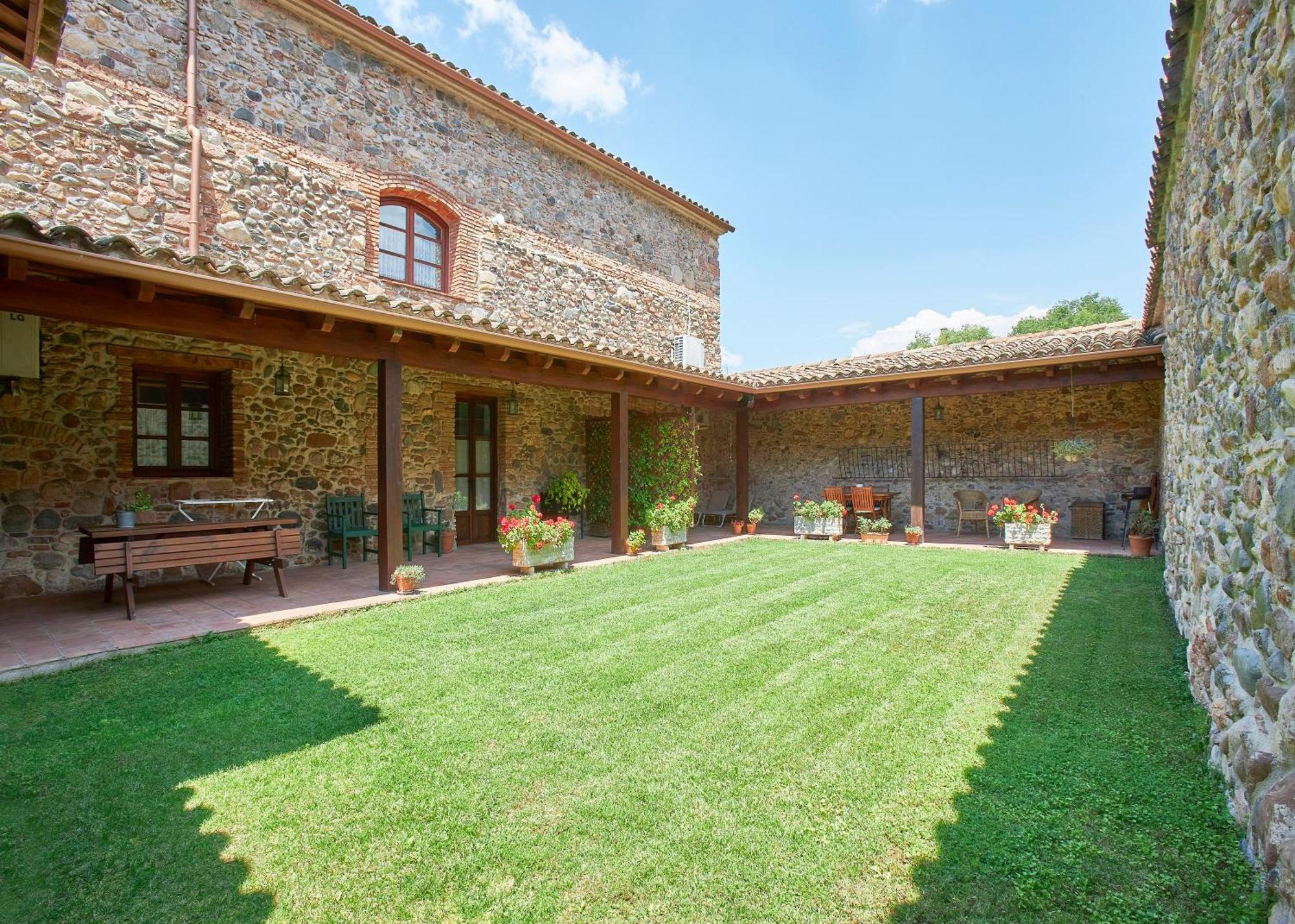 Mas Can Calet Aparthotel Les Franqueses del Vallès Exteriör bild