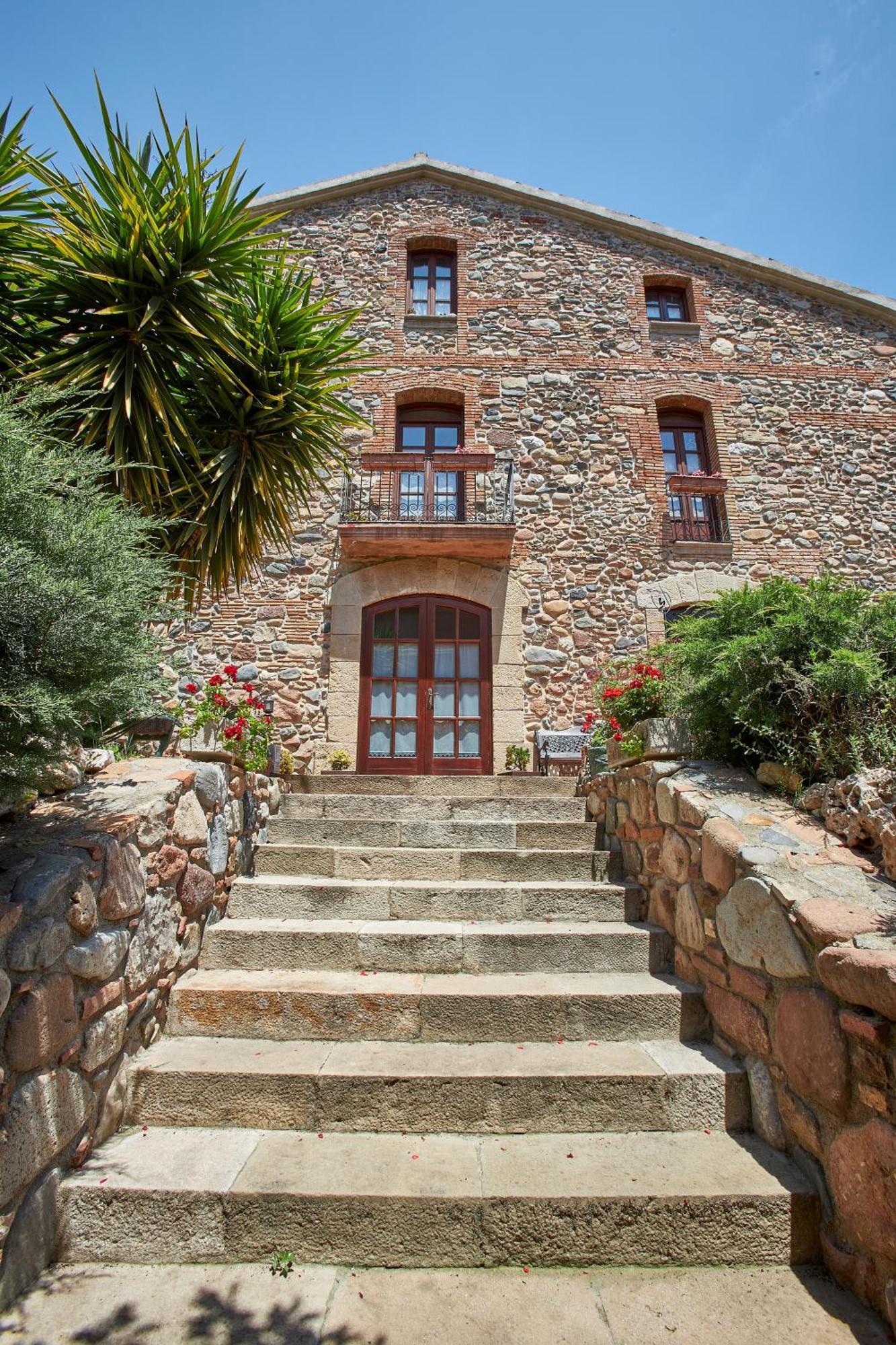 Mas Can Calet Aparthotel Les Franqueses del Vallès Exteriör bild