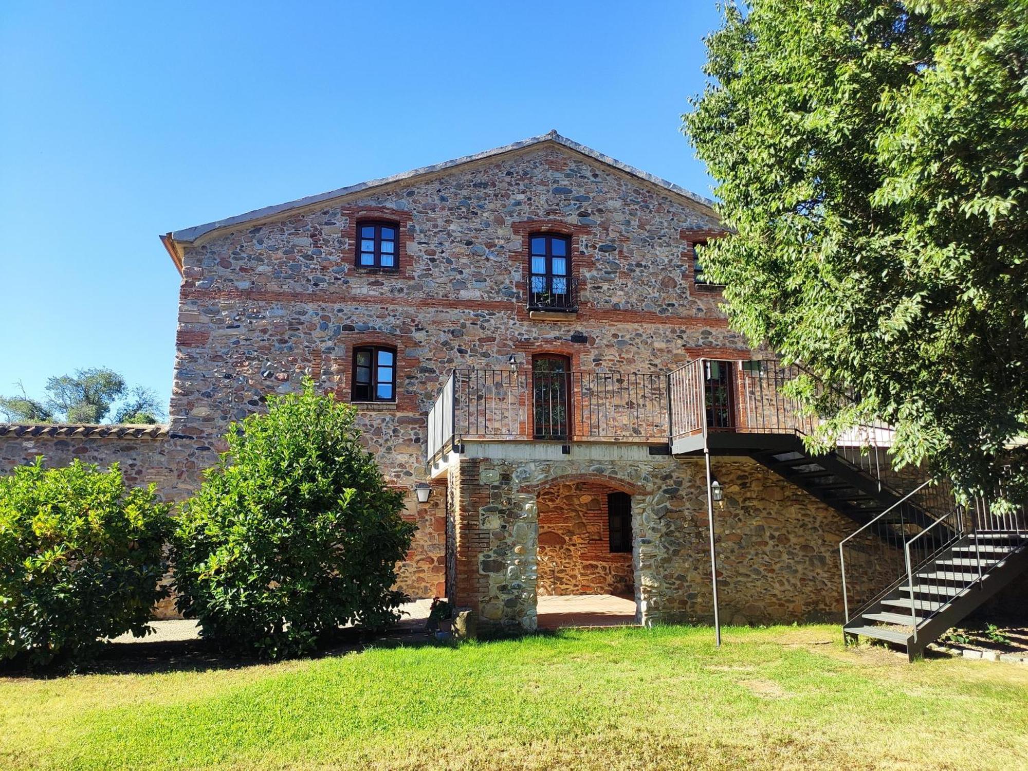Mas Can Calet Aparthotel Les Franqueses del Vallès Exteriör bild
